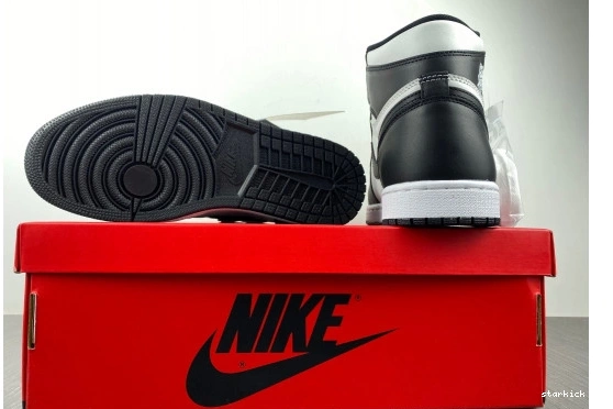 Black 85 BQ4422-001 Retro High White Jordan 1 BQ4422-001 (2023) 0427